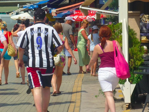 Holidaying Geordie?.JPG P1030636